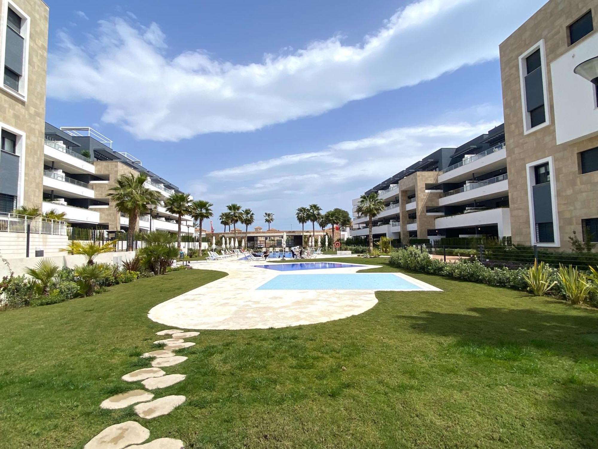 Lujoso Atico En Flamenca Village Alicante Exterior photo